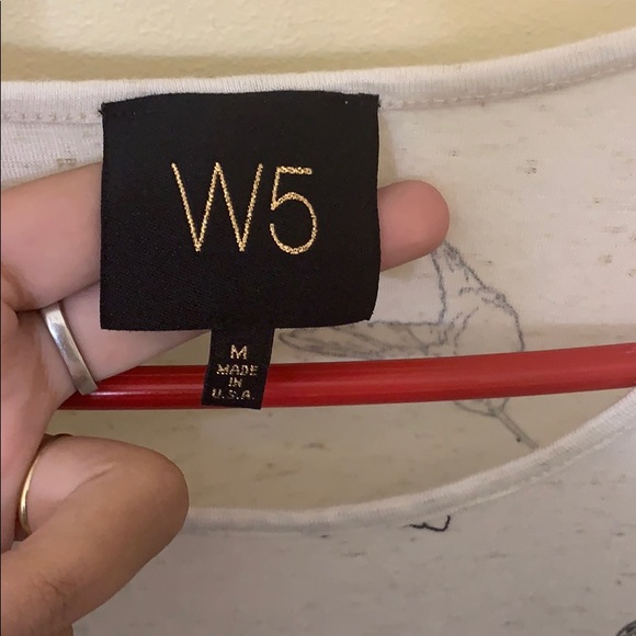 hummingbird tank top - Picture 3 of 3